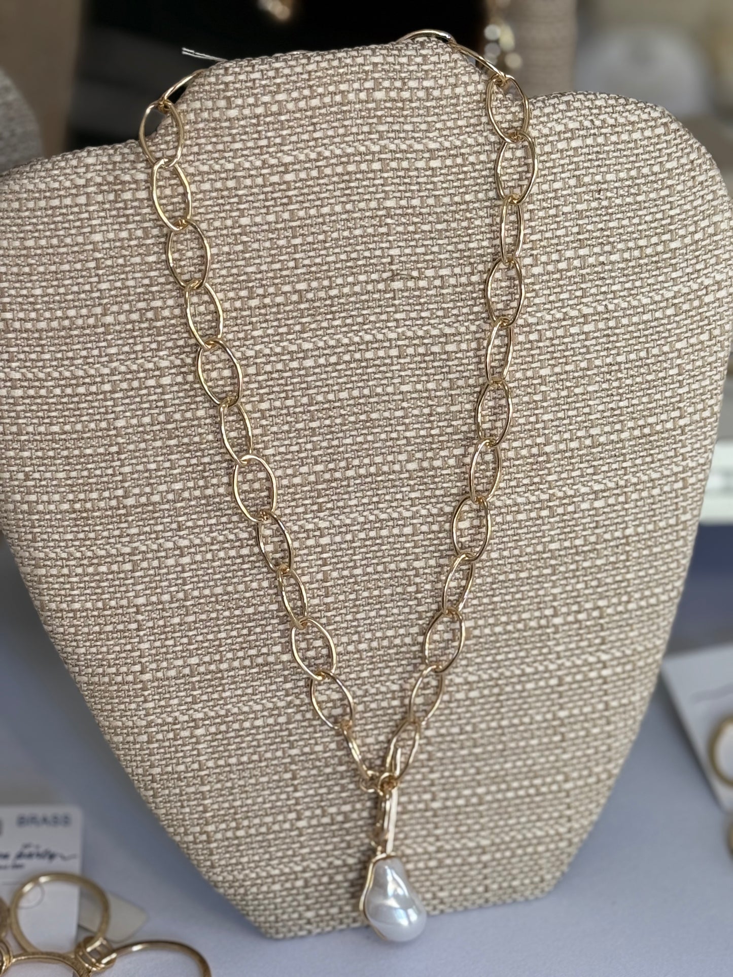 Gold Chained Pearl Necklace